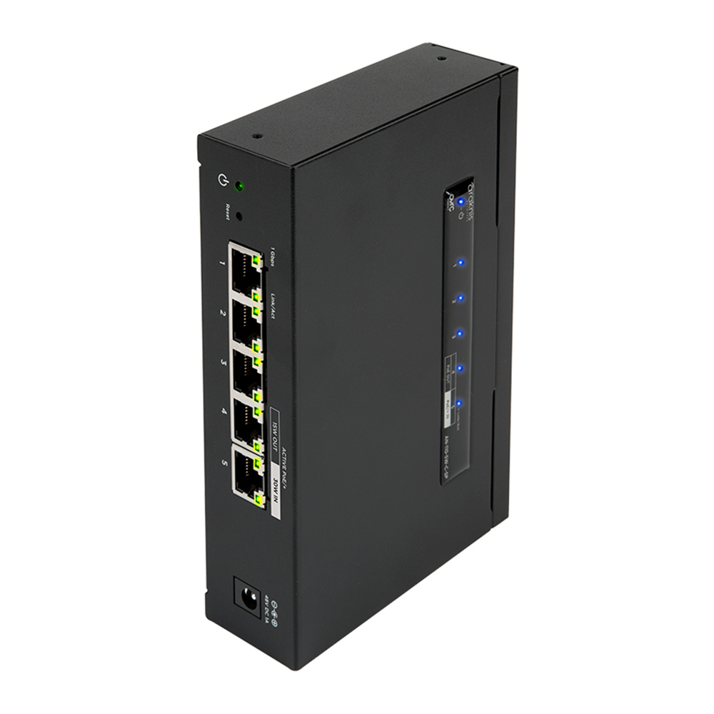 Araknis - AN-110-SW-C-5P  |  Compact Switch 110 Series | 5 Side Ports